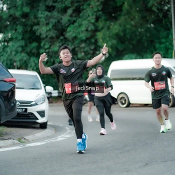 Runner Photo 3884786