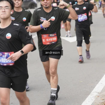 Runner Photo 3884807