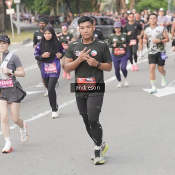 Runner Photo 3884835