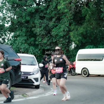Runner Photo 3884836