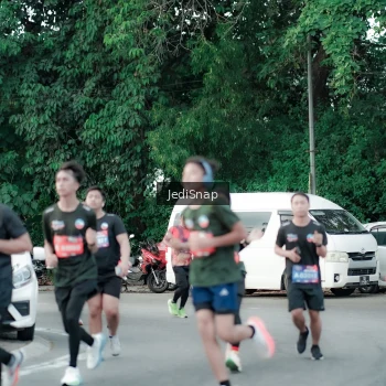 Runner Photo 3884912