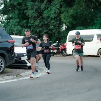 Runner Photo 3884960