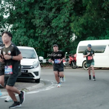 Runner Photo 3884963