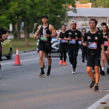 Runner Photo 3884966
