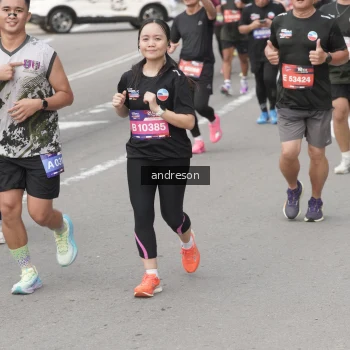 Runner Photo 3884972