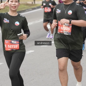 Runner Photo 3884999