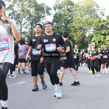 Runner Photo 3885045
