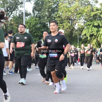 Runner Photo 3885051