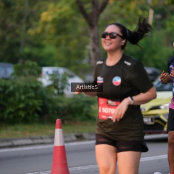 Runner Photo 3885059