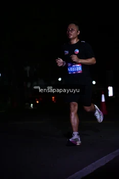 Runner Photo 3885063