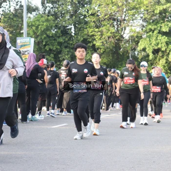 Runner Photo 3885086