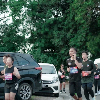 Runner Photo 3885094