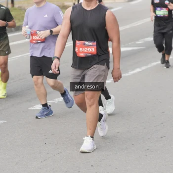 Runner Photo 3885100