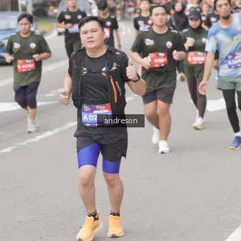 Runner Photo 3885193