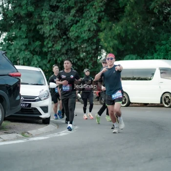 Runner Photo 3885195