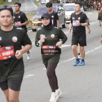 Runner Photo 3885217
