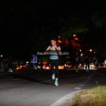 Runner Photo 3885285