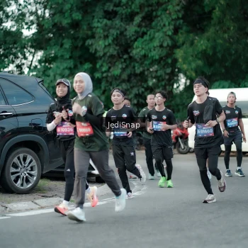 Runner Photo 3885307