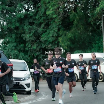 Runner Photo 3885320