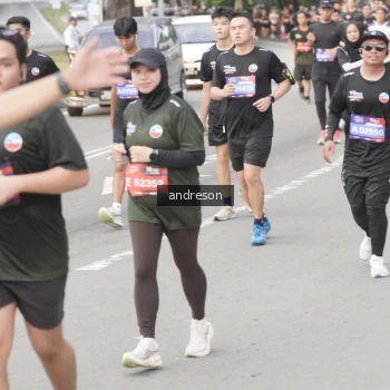Runner Photo 3885324
