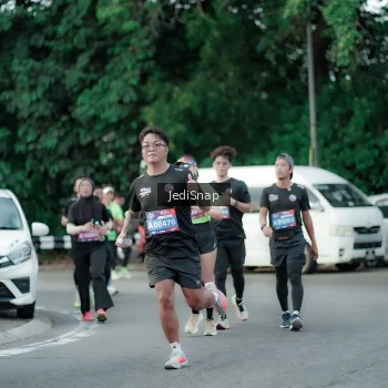 Runner Photo 3885360
