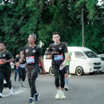 Runner Photo 3885409