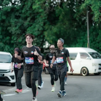 Runner Photo 3885413