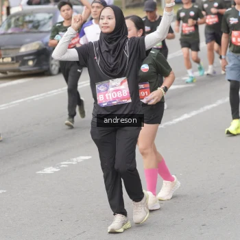 Runner Photo 3885538