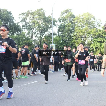 Runner Photo 3885564