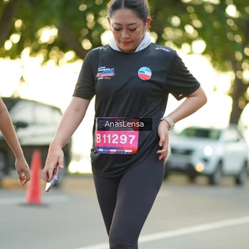 Runner Photo 3885568