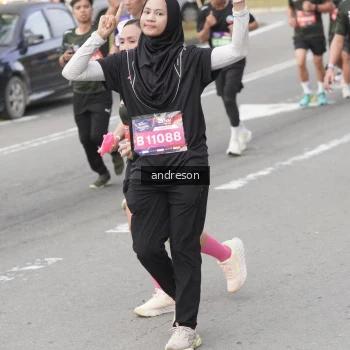 Runner Photo 3885600
