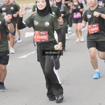 Runner Photo 3885629