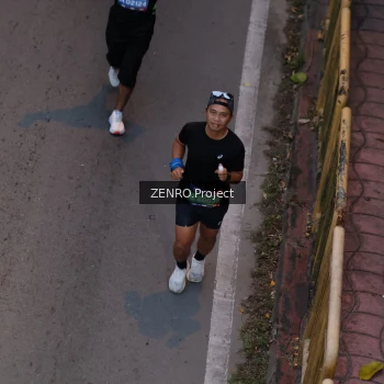 Runner Photo 3885668