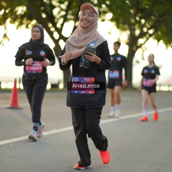 Runner Photo 3885673