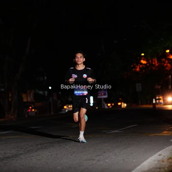 Runner Photo 3885685