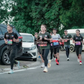 Runner Photo 3885696