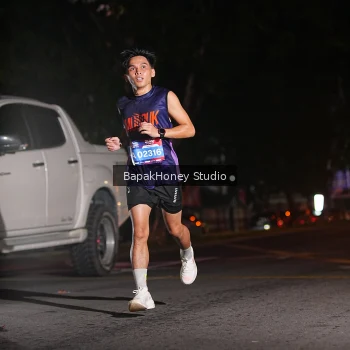 Runner Photo 3885717