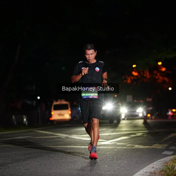 Runner Photo 3885754