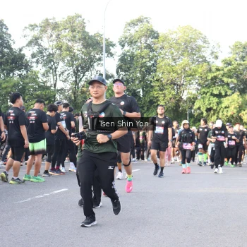 Runner Photo 3885755