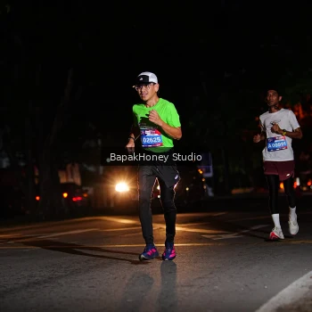 Runner Photo 3885796
