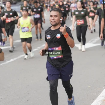 Runner Photo 3885834