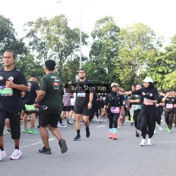 Runner Photo 3885840