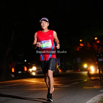 Runner Photo 3885883