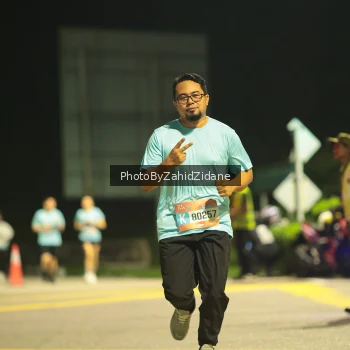 Runner Photo 3885920