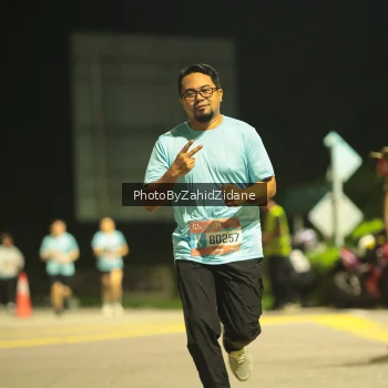 Runner Photo 3885935