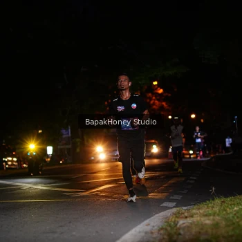 Runner Photo 3885962