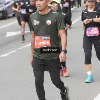 Runner Photo 3885993
