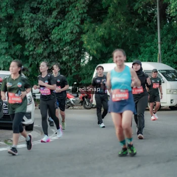 Runner Photo 3886013