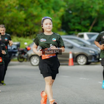 Runner Photo 3886040