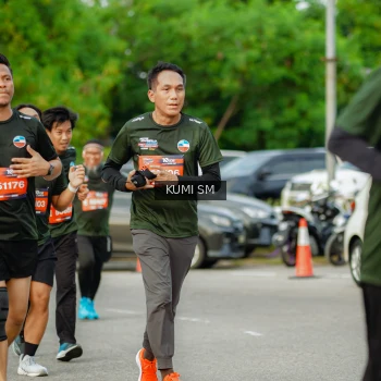 Runner Photo 3886074